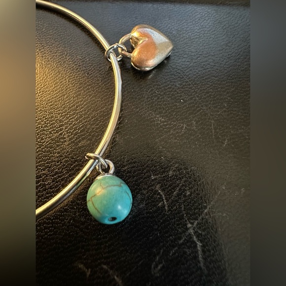 Macy’s Unwritten Silver Bangle Bracelet - Picture 8 of 8